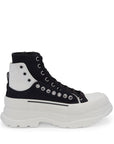 Alexander McQueen Alexander McQueen Tread Slick lace-up Fastening Boots