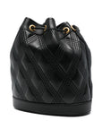 Valentino Garavani Valentino Garavani Quiltie 67 leather bucket bag