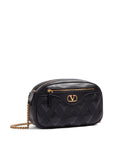 Valentino Garavani Valentino Garavani Quiltie 67 leather camera bag