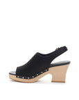 Salvatore Ferragamo Elegant Leather Black Sandals