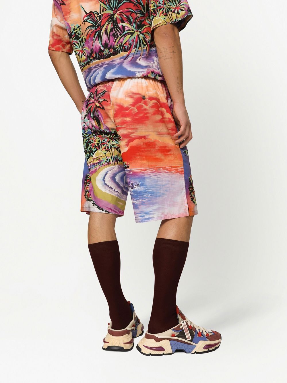 Dolce &amp; Gabbana Dolce &amp; Gabbana graphic-print bermuda shorts