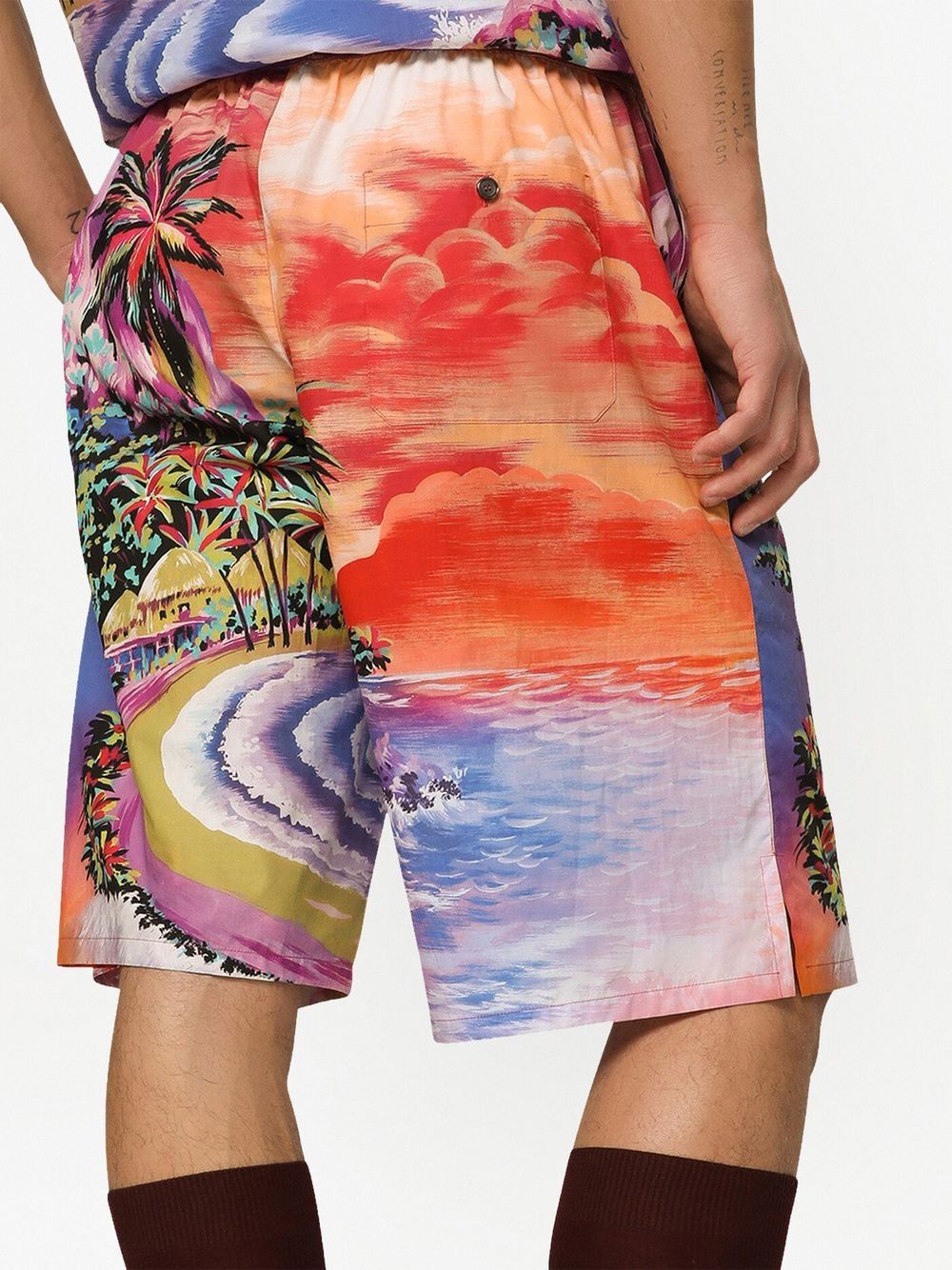 Dolce &amp; Gabbana Dolce &amp; Gabbana graphic-print bermuda shorts