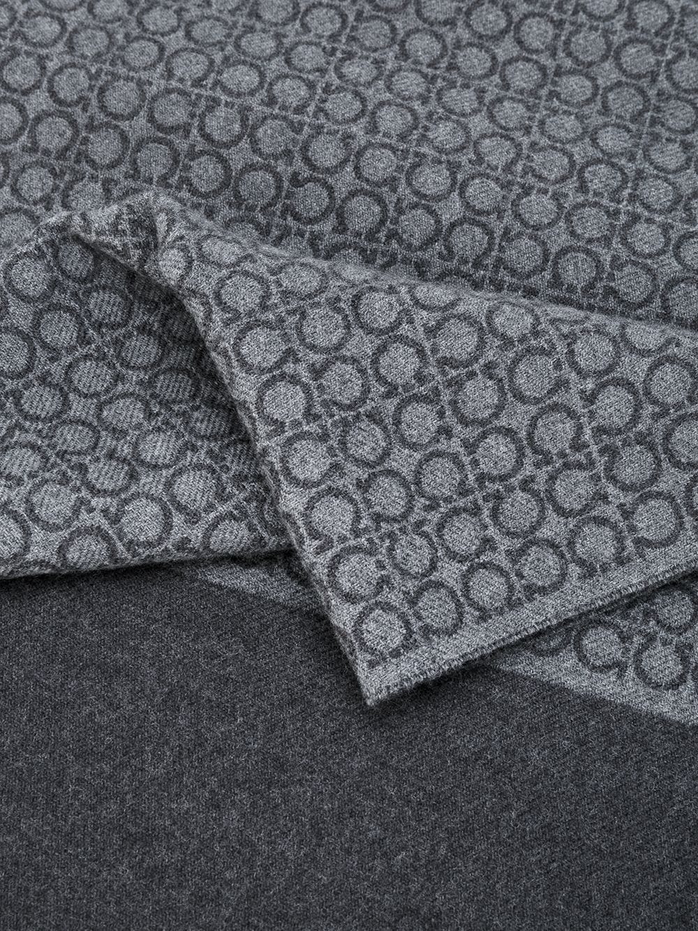 Ferragamo Ferragamo Gancini wool scarf