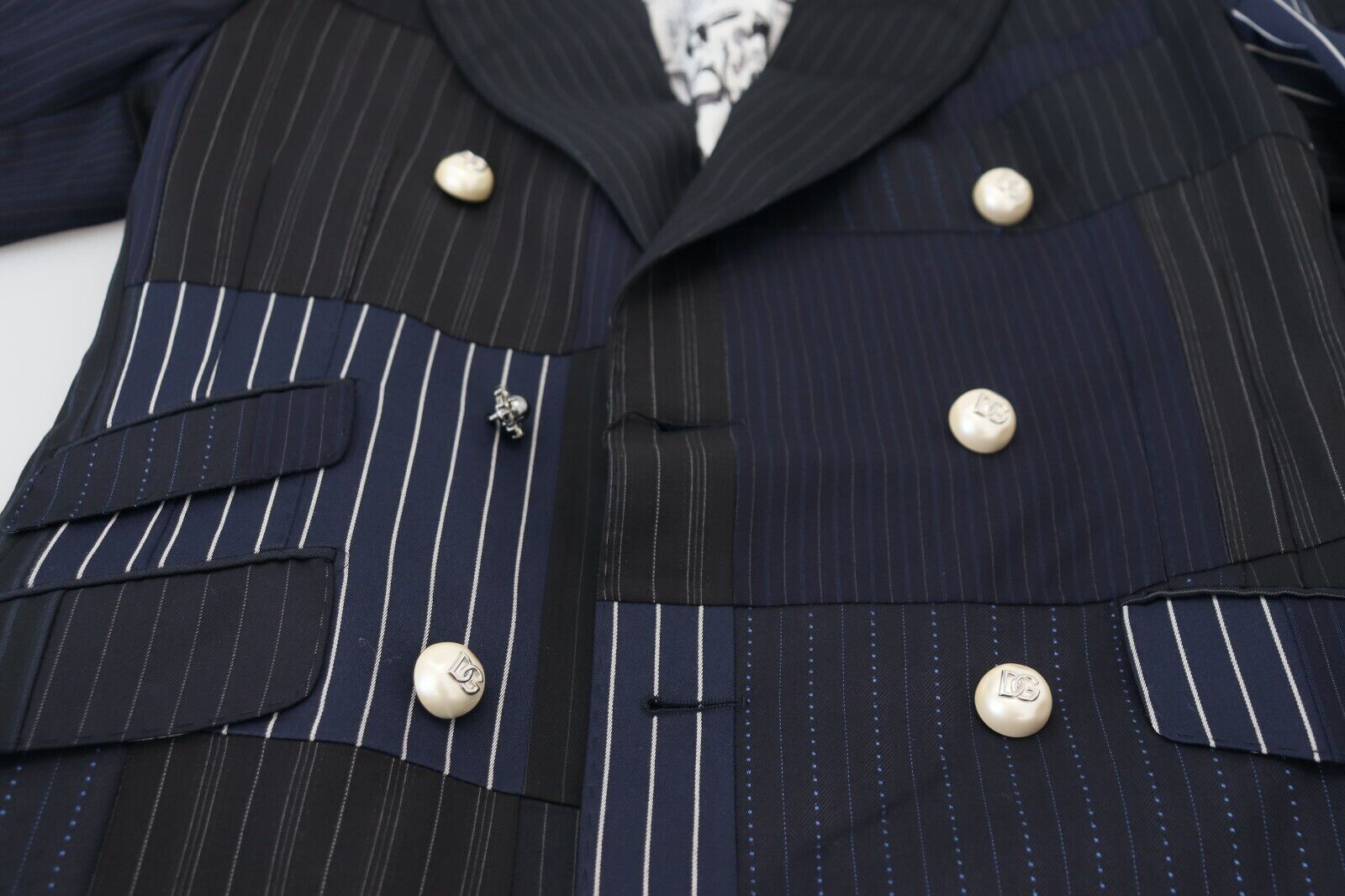 Dolce &amp; Gabbana Elegant Navy Double Breasted Wool Blazer