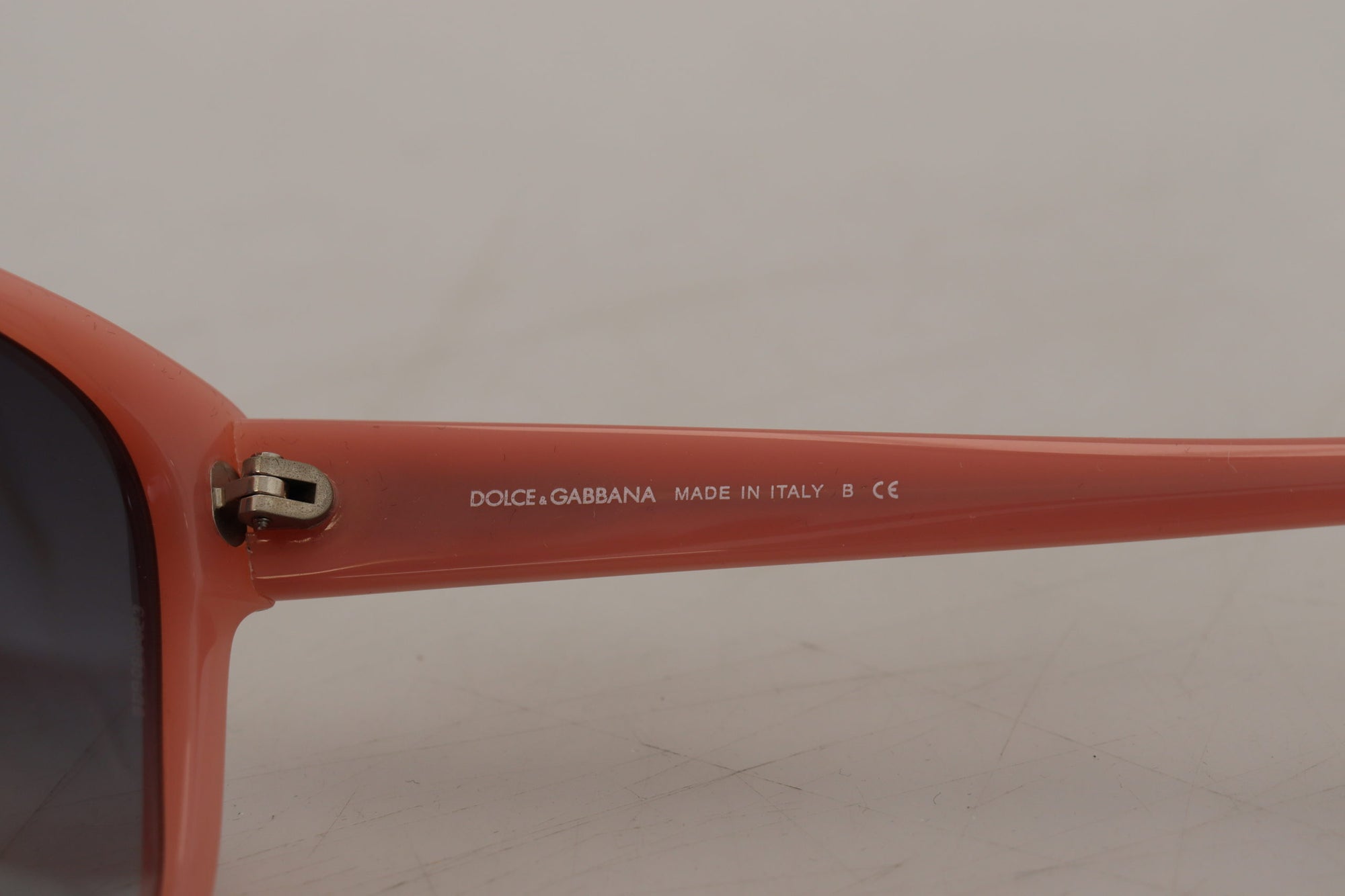 Dolce &amp; Gabbana Elegant Pink Gradient Sunglasses