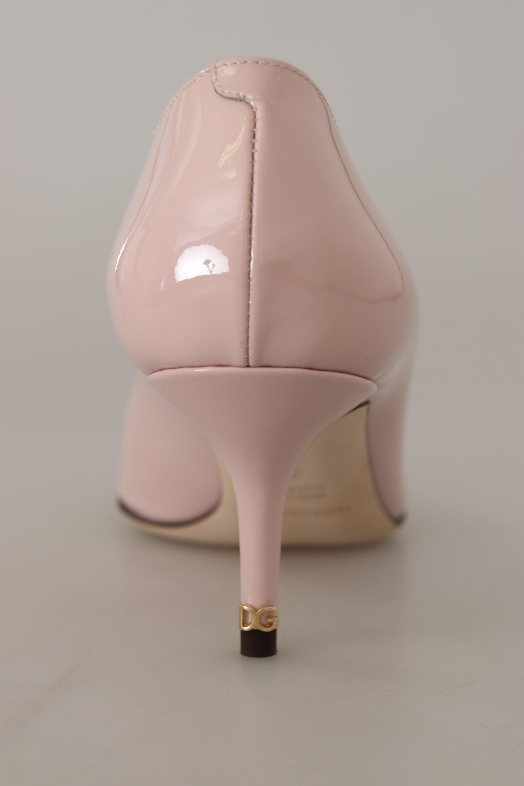 Dolce &amp; Gabbana Elegant Patent Leather Heels in Pink