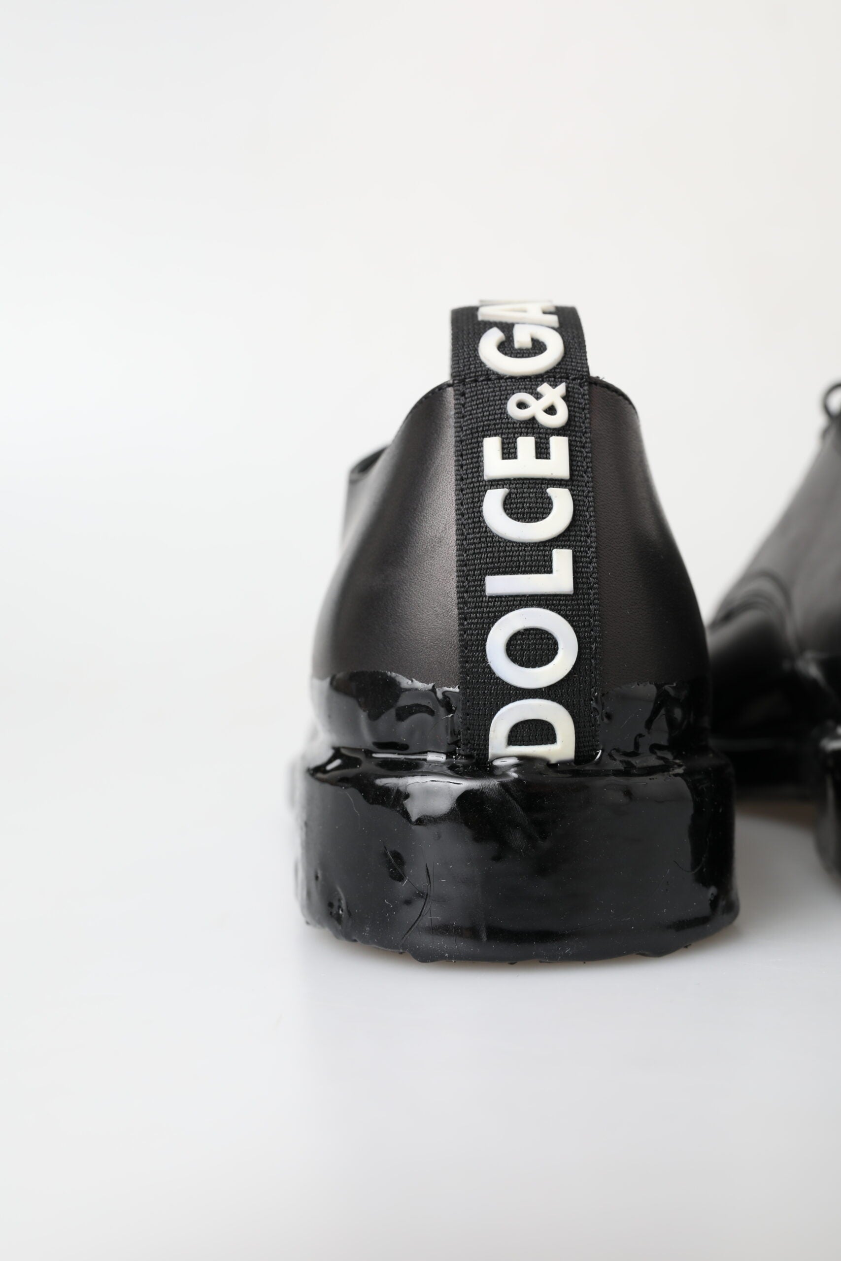 Dolce &amp; Gabbana Elegant Derby Lace-Up Leather Shoes in Black